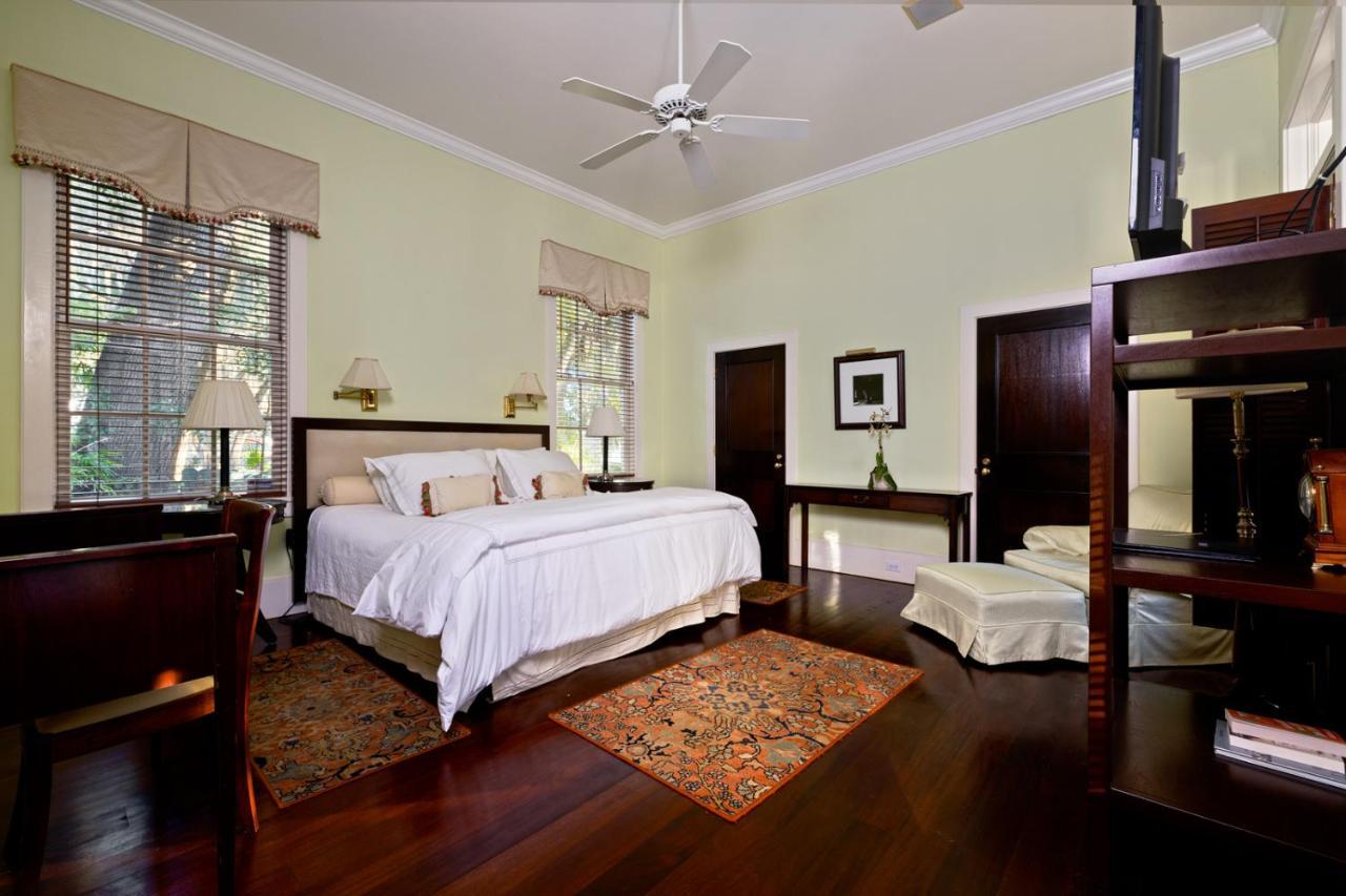 Bed and Breakfast Rhett House à Beaufort Extérieur photo