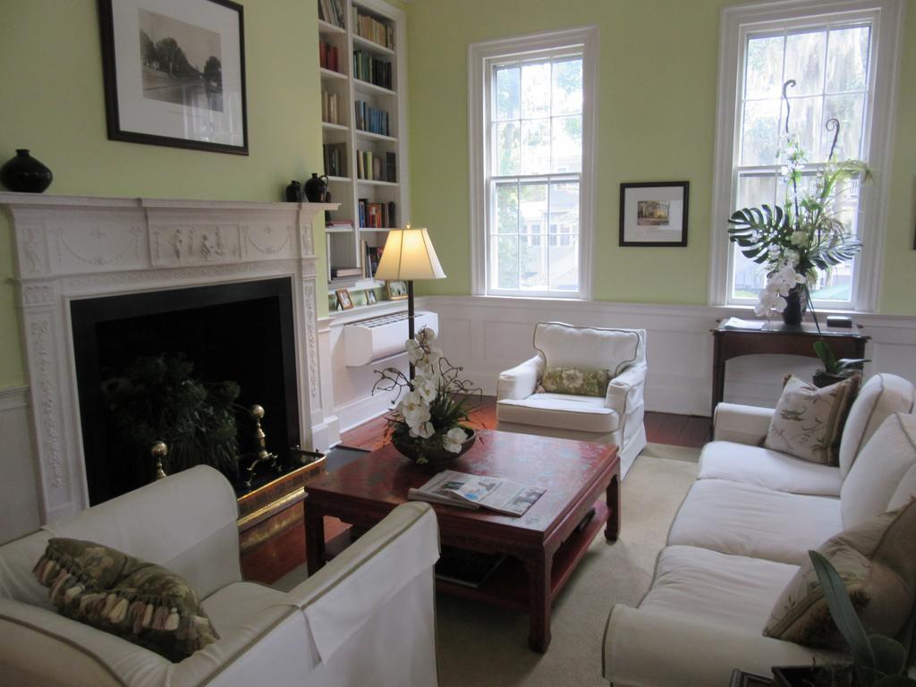 Bed and Breakfast Rhett House à Beaufort Extérieur photo